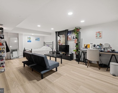139 Hawaii Avenue Ne - Photo Thumbnail 19