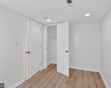 141 Uhland Terrace Ne - Photo Thumbnail 13