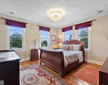 1501 Crittenden Street Nw - Photo Thumbnail 35