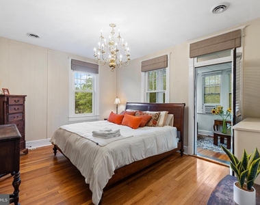 1501 Crittenden Street Nw - Photo Thumbnail 23