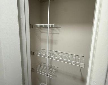 2325 42nd Street Nw - Photo Thumbnail 16