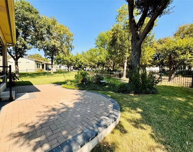 127 Verbena - Photo Thumbnail 3