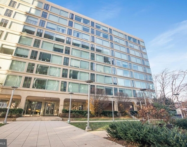 1101 3rd Street Sw - Photo Thumbnail 2