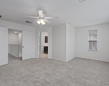305 Los Cobos Ln - Photo Thumbnail 15