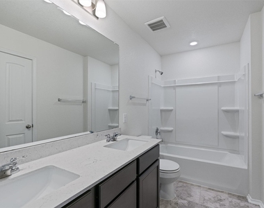 305 Los Cobos Ln - Photo Thumbnail 20