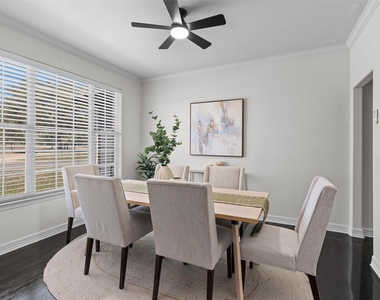 312 Country Club Dr - Photo Thumbnail 6
