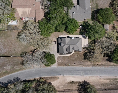 312 Country Club Dr - Photo Thumbnail 32