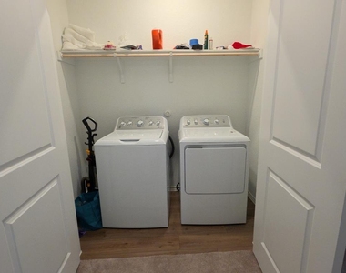 1232 Cattail Ln - Photo Thumbnail 15