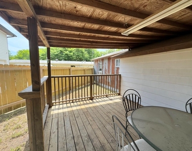 406 Swanee Dr - Photo Thumbnail 13