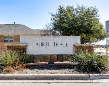 11617 Amber Stream Ln - Photo Thumbnail 28