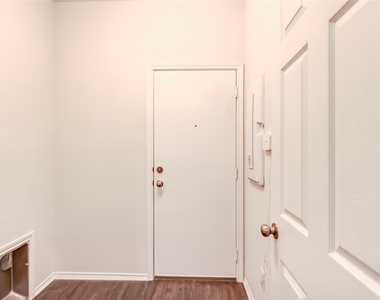 11617 Amber Stream Ln - Photo Thumbnail 21
