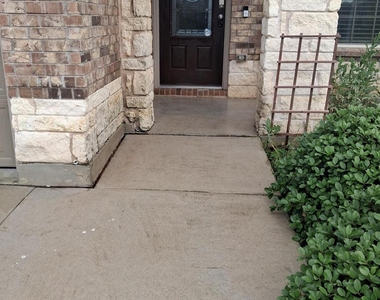 11617 Amber Stream Ln - Photo Thumbnail 38