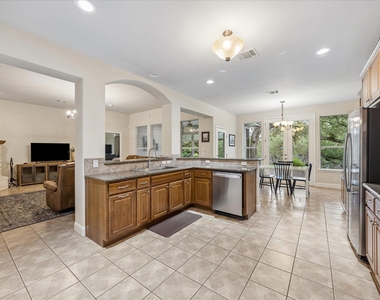 313 S Flamingo Dr - Photo Thumbnail 11