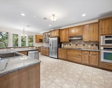 313 S Flamingo Dr - Photo Thumbnail 10