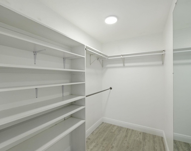 1801 Lavaca St - Photo Thumbnail 18