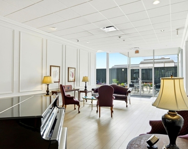 1801 Lavaca St - Photo Thumbnail 36