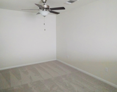 16109 Nightshade St - Photo Thumbnail 15