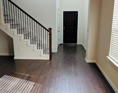 16109 Nightshade St - Photo Thumbnail 22