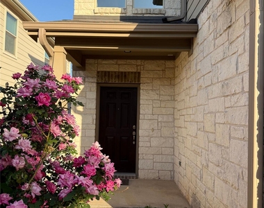16109 Nightshade St - Photo Thumbnail 2