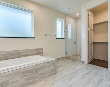 6412 Carson Rdg - Photo Thumbnail 10