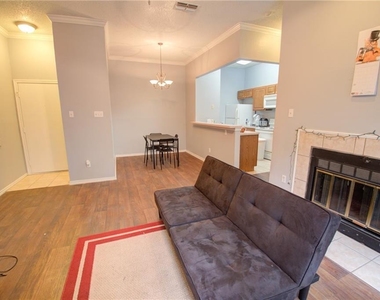 2606 Rio Grande St - Photo Thumbnail 19