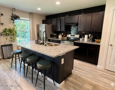 6432 Bates Drive - Photo Thumbnail 1