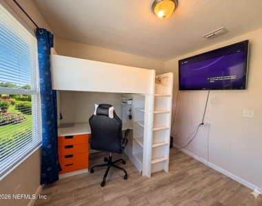 6432 Bates Drive - Photo Thumbnail 6