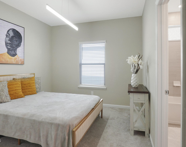 10815 Ventnor Avenue - Photo Thumbnail 9
