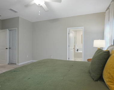 10815 Ventnor Avenue - Photo Thumbnail 18