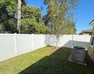5858 Calvary Drive - Photo Thumbnail 18