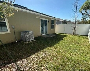 5858 Calvary Drive - Photo Thumbnail 19
