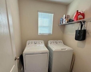 5858 Calvary Drive - Photo Thumbnail 17