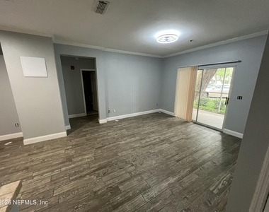 160 Veracruz Drive - Photo Thumbnail 1