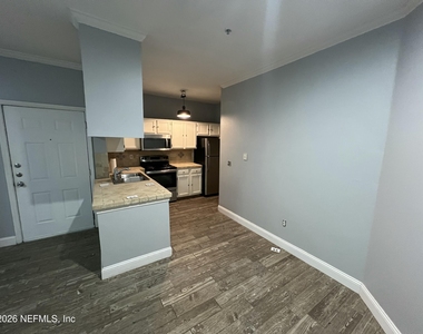160 Veracruz Drive - Photo Thumbnail 3
