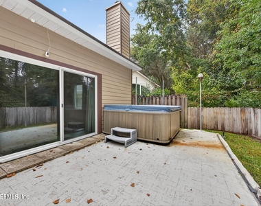 601 Reflection Cove Road - Photo Thumbnail 30