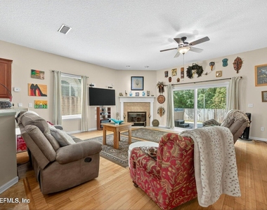 601 Reflection Cove Road - Photo Thumbnail 3