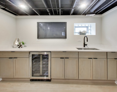 6730 W Dakin Street - Photo Thumbnail 25