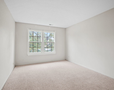 216 Stoneybrook Lane - Photo Thumbnail 10