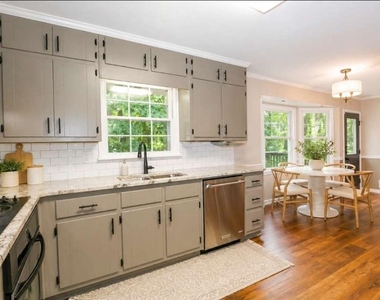3406 Salem East Drive - Photo Thumbnail 1