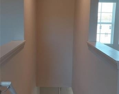 133 Oxford Lane - Photo Thumbnail 18