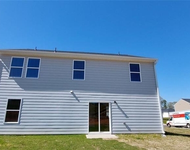 133 Oxford Lane - Photo Thumbnail 32