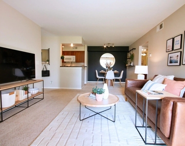 4223 Windrift Drive - Photo Thumbnail 5