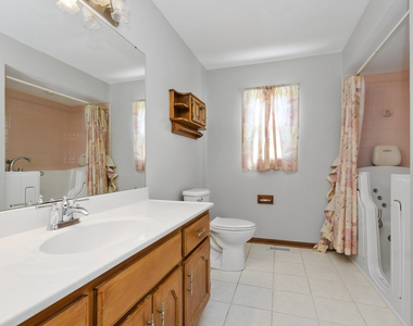 7745 Woodstock Drive - Photo Thumbnail 15