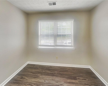 436 Allgood Circle - Photo Thumbnail 11