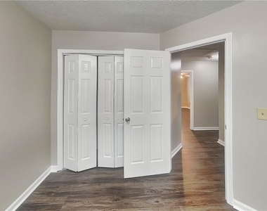 436 Allgood Circle - Photo Thumbnail 10