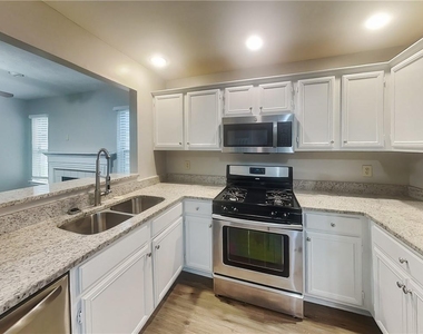 436 Allgood Circle - Photo Thumbnail 5