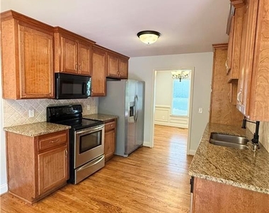 102 Oak Ridge Trail Se - Photo Thumbnail 12