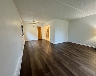 244 Klein Creek Court - Photo Thumbnail 5
