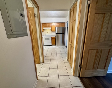 244 Klein Creek Court - Photo Thumbnail 8
