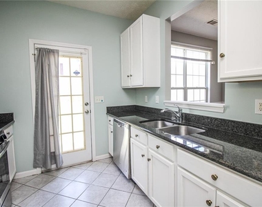 6476 Portside Way - Photo Thumbnail 7